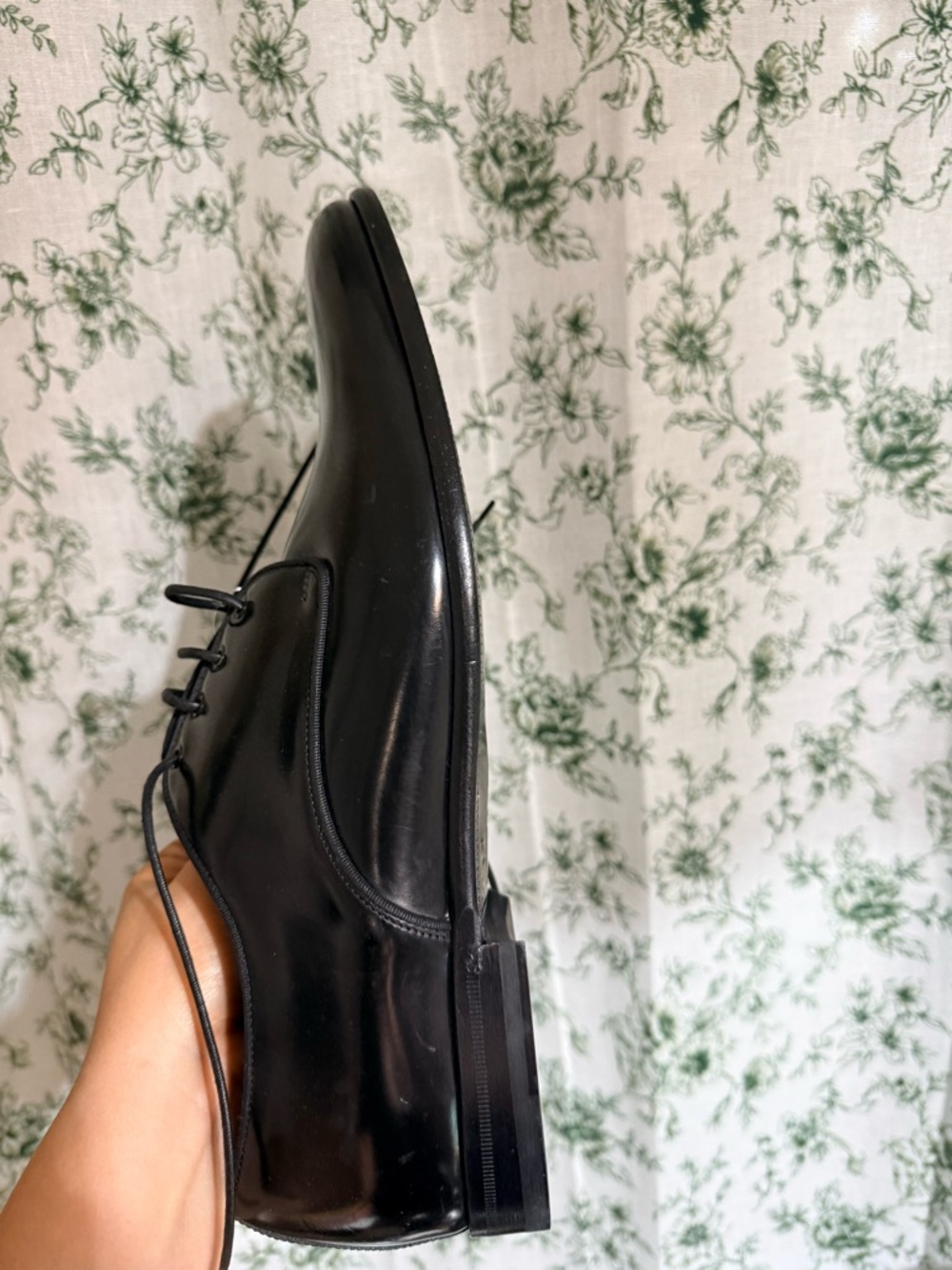 Dolce & Gabbana Black Patent Leather Lace-Up Oxfords - Picture 6 of 12